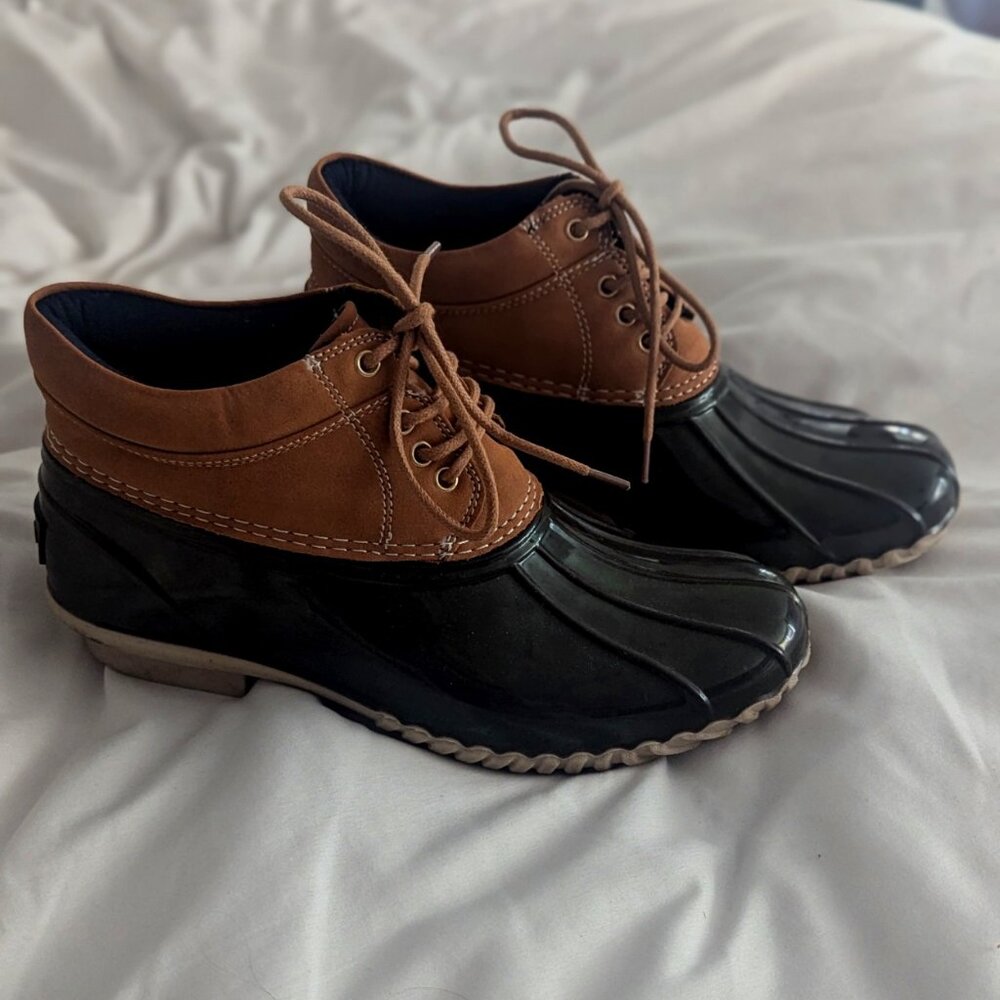 Tommy Hilfiger duck boots